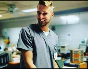 Anthony nous parle de la conciliation de ses études en Soins infirmiers et de son sport!